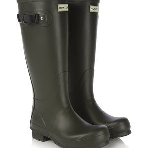 Wide-Calf Wellington Hunter Boots